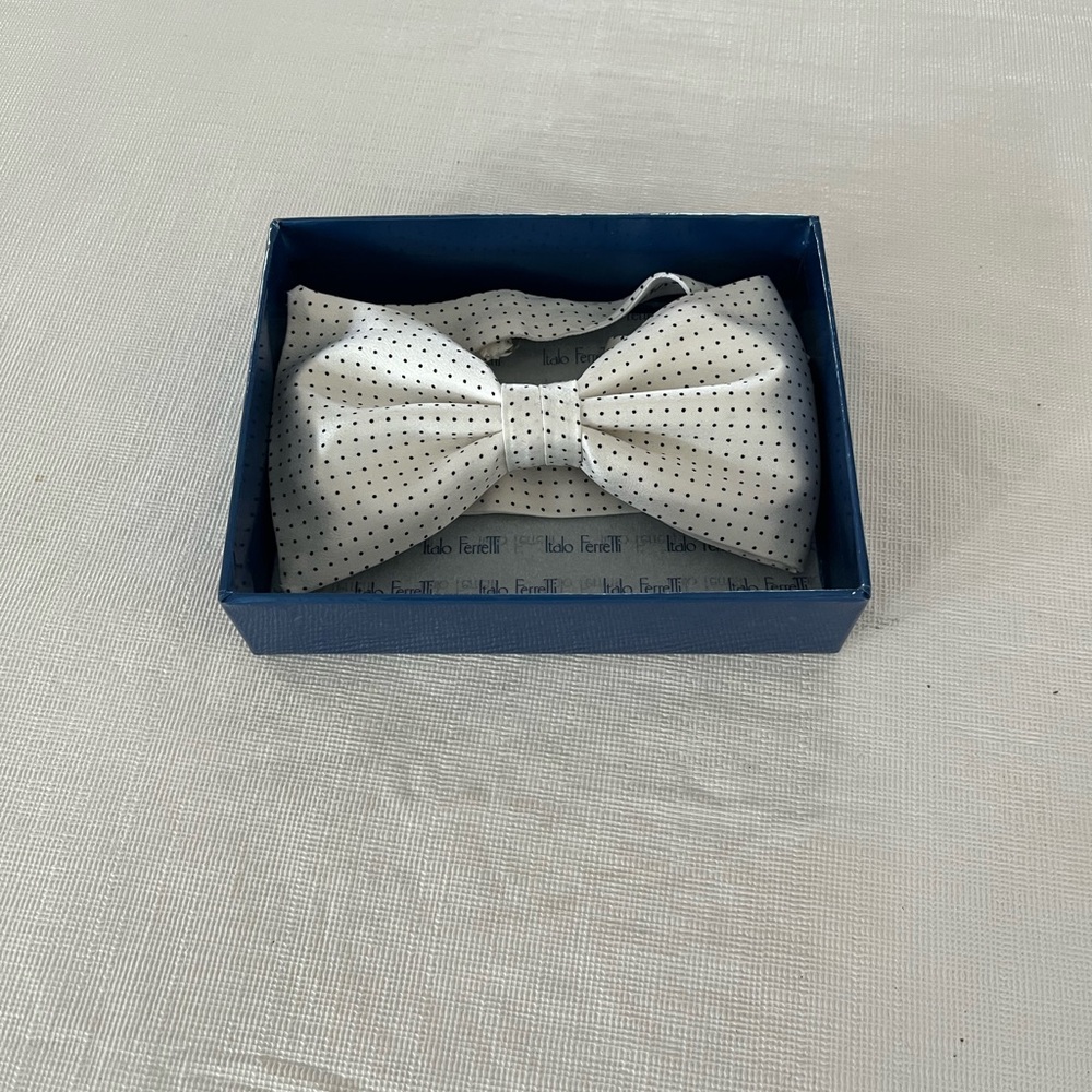 Silk Bowtie - image 7
